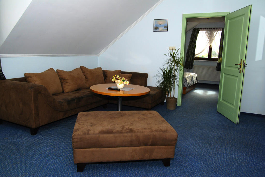 Hotel Restauracja Tawerna Gliwice Zimmer foto